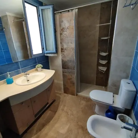 Estudio Con Cocina-comedor Independiente *